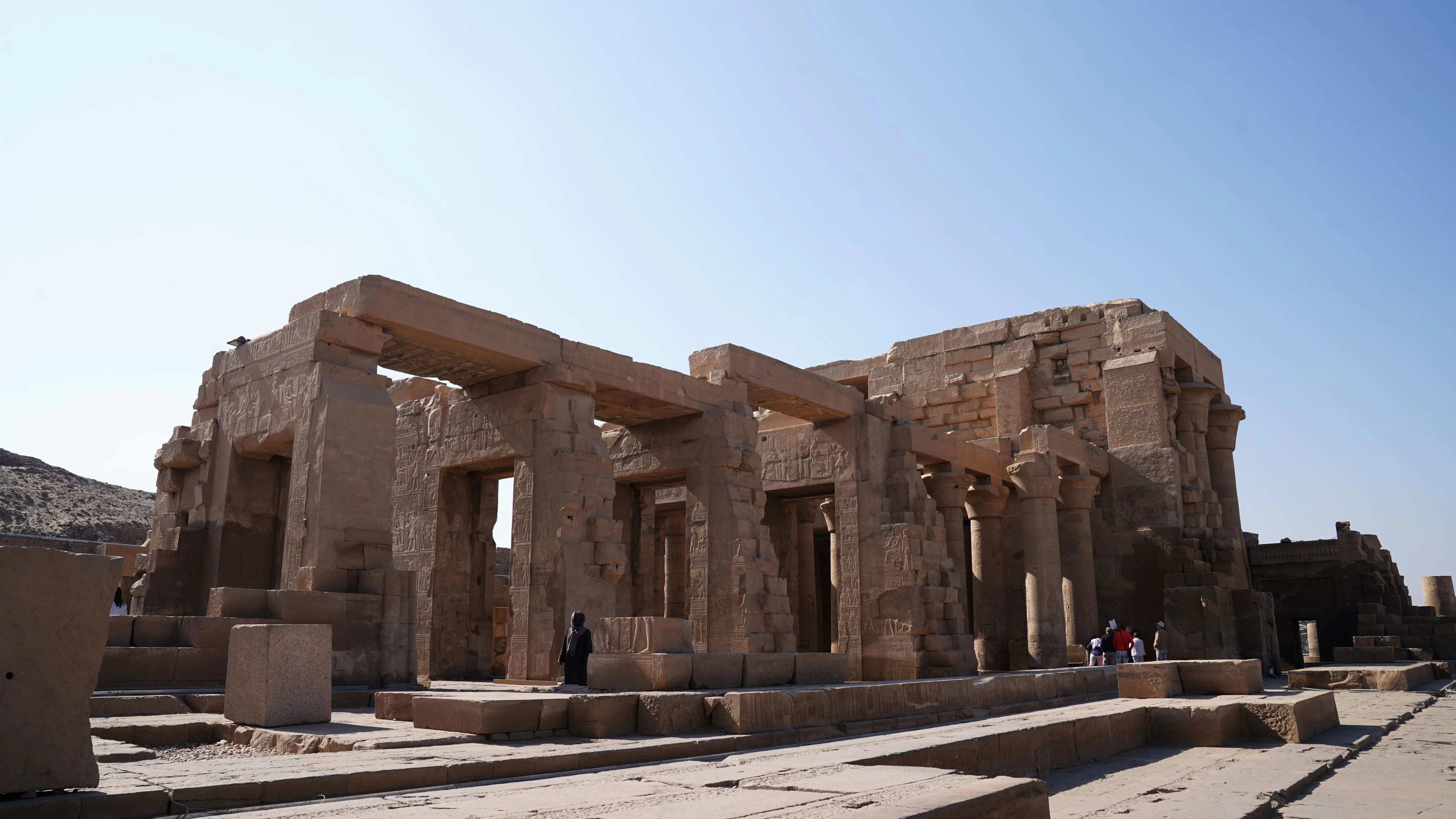 1-Day Esna Temple Discovery Tour