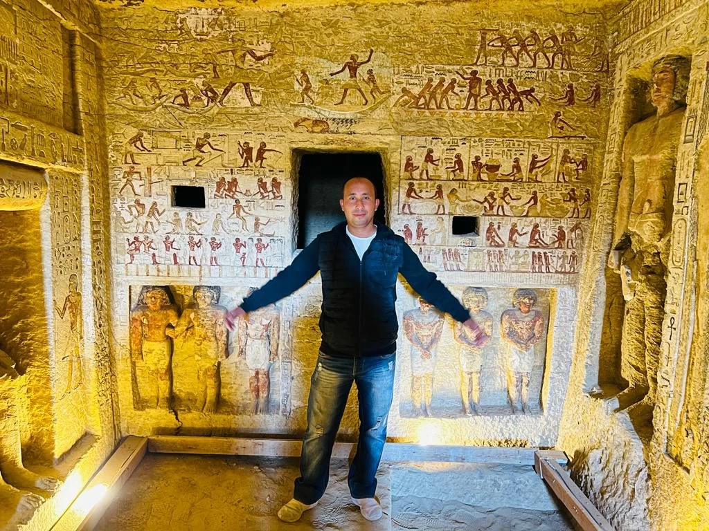 Touring Tombs in Giza